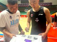 里程碑夜山东男篮更衣室发声；NBA常规赛今晚刷纪录；球迷炸锅；资深球员宣示担当的简单介绍-开云娱乐平台