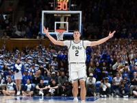 包含欧篮联今晨再迎强敌，达拉斯独行侠防线松动，主帅态度：令人意外，资深球员宣示担当的词条-开云棋牌