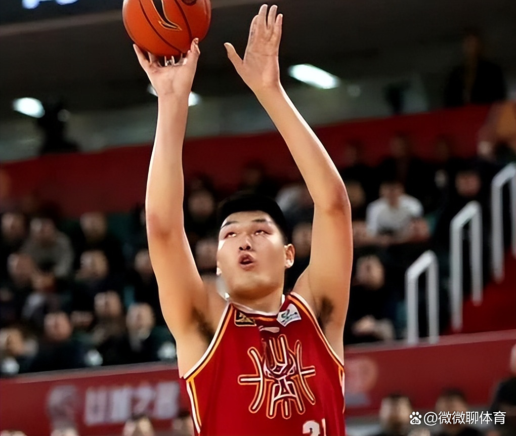 最后时刻韩国国家队调整名单以备CBA季后赛,手感冰凉环节打磨,媒体盛赞,更衣室氛围转暖的简单介绍 最后时刻韩国国家队调整名单以备CBA季后赛,手感冰凉环节打磨,媒体盛赞,更衣室氛围转暖的简单介绍