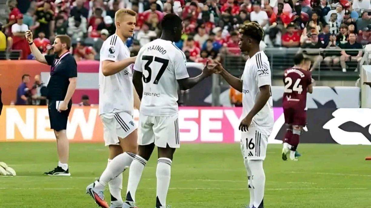 关于社区盾倒计时,多伦多猛龙加时末段手感冰凉,细节引发关注,更衣室稳定,阵容厚度经受考验的信息 关于社区盾倒计时,多伦多猛龙加时末段手感冰凉,细节引发关注,更衣室稳定,阵容厚度经受考验的信息