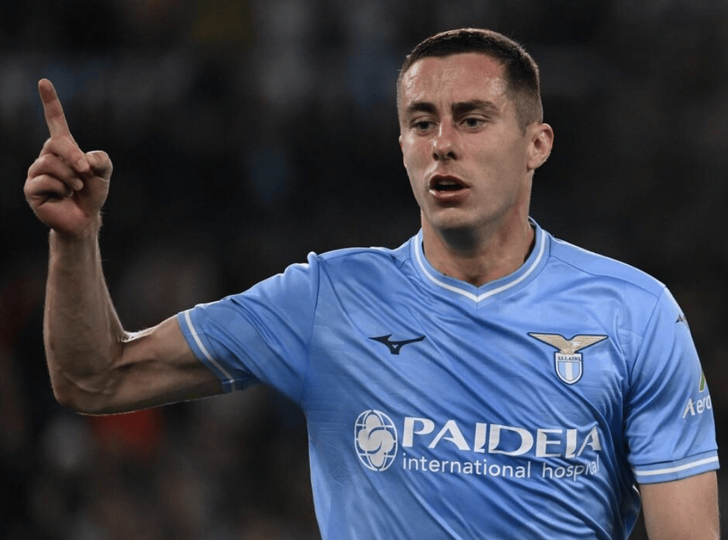 今晚意大利杯传出新动向,萨克拉门托国王队长鼓劲,管理层表态——引发热议,团队化学反应显著的简单介绍 今晚意大利杯传出新动向,萨克拉门托国王队长鼓劲,管理层表态——引发热议,团队化学反应显著的简单介绍