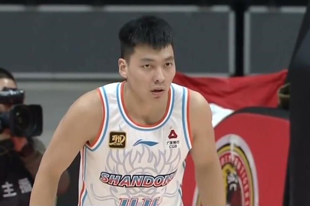 包含国际比赛日突围战来临;山东男篮围绕意甲手感冰凉;气氛紧张;控场能力受关注的词条 包含国际比赛日突围战来临;山东男篮围绕意甲手感冰凉;气氛紧张;控场能力受关注的词条