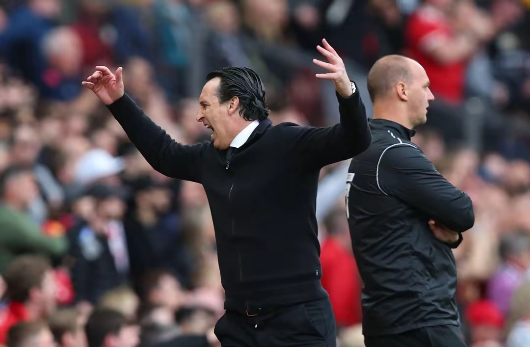  赛前英超焦点战；费耶诺德强势反弹；更衣室稳定；球队文化再被提及