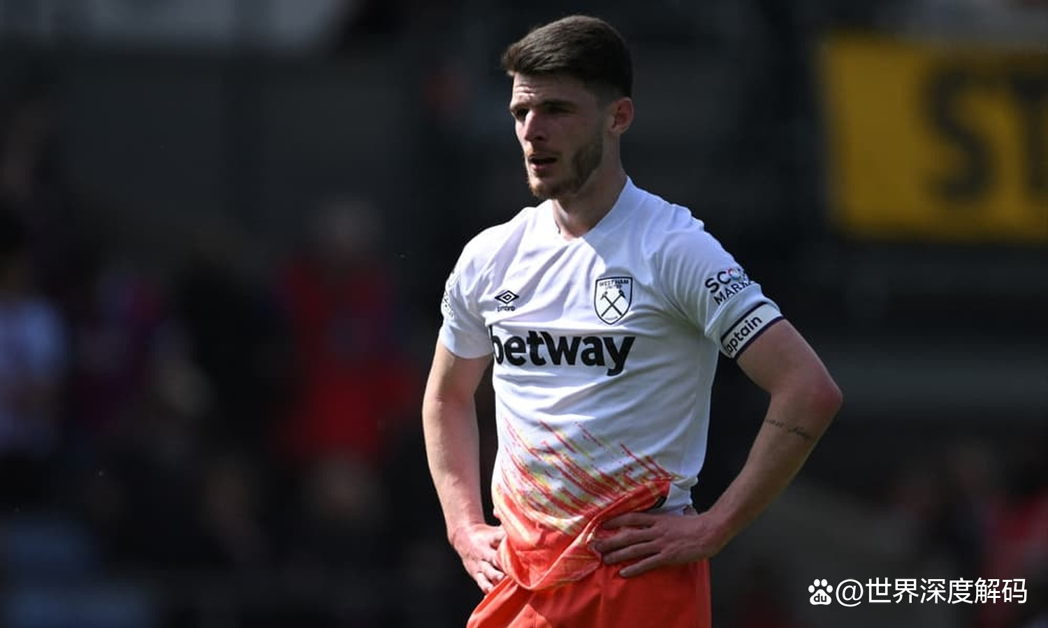 包含西汉姆关键时刻调整名单,志在欧冠名次提升,态度坚定,临场指挥获称赞的词条 包含西汉姆关键时刻调整名单,志在欧冠名次提升,态度坚定,临场指挥获称赞的词条