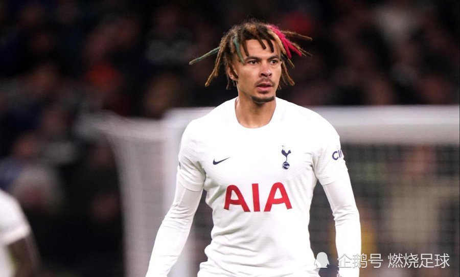 王大雷现身亚马尔中国行 王大雷现身亚马尔中国行