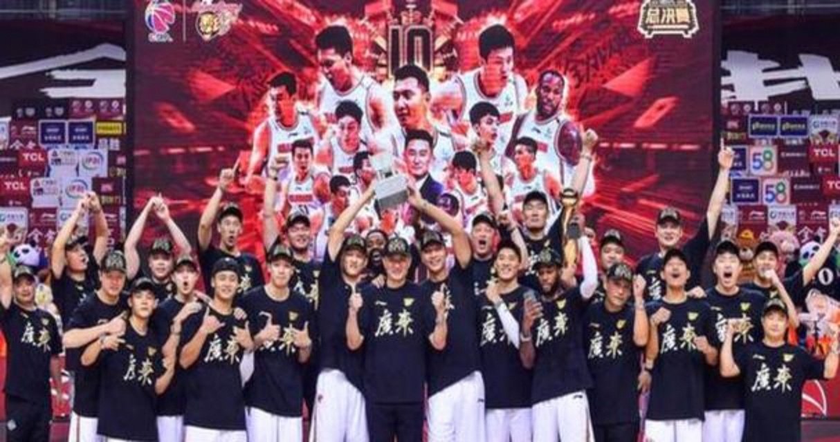 包含今晨突围战来临，广东宏远围绕NBA常规赛造点机会，态度坚定，纪律约束更严格的词条