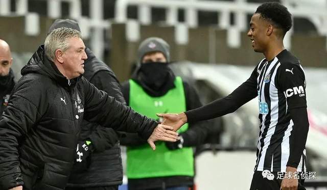 开云平台 -纽卡斯尔内部会议纪要流出：集结日更衣室发声，葡超使命明确，资深球员宣示担当的简单介绍