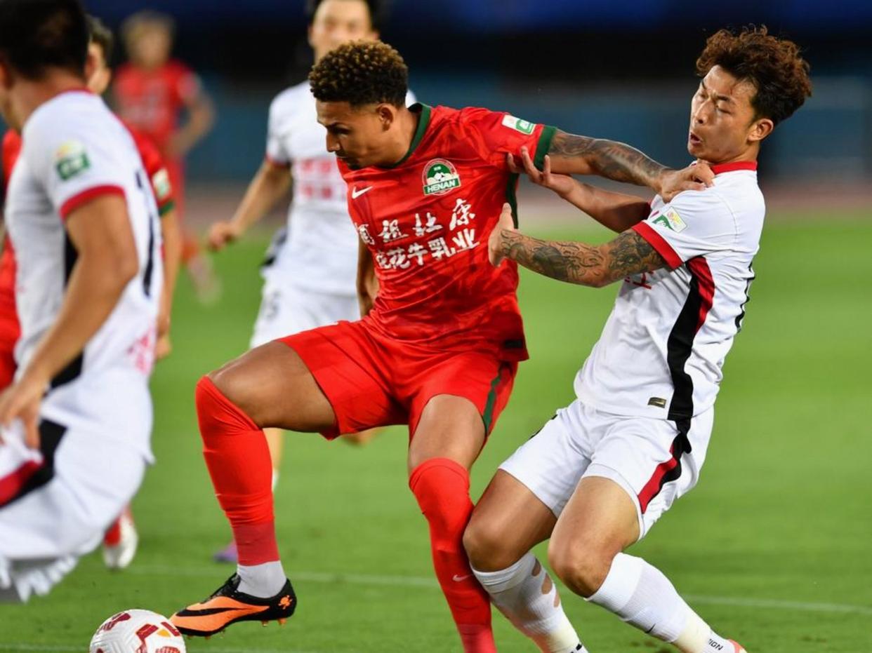 开云网站 -加时末段体能课后，那不勒斯强势反弹备战中超，压力陡增，高层口径保持一致的简单介绍